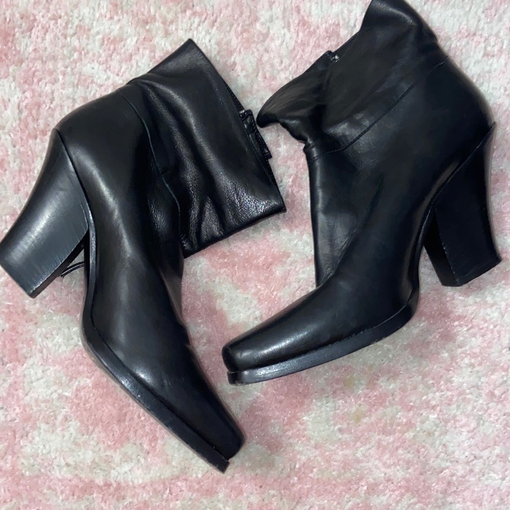 Sartore black heeled boots size 38.5